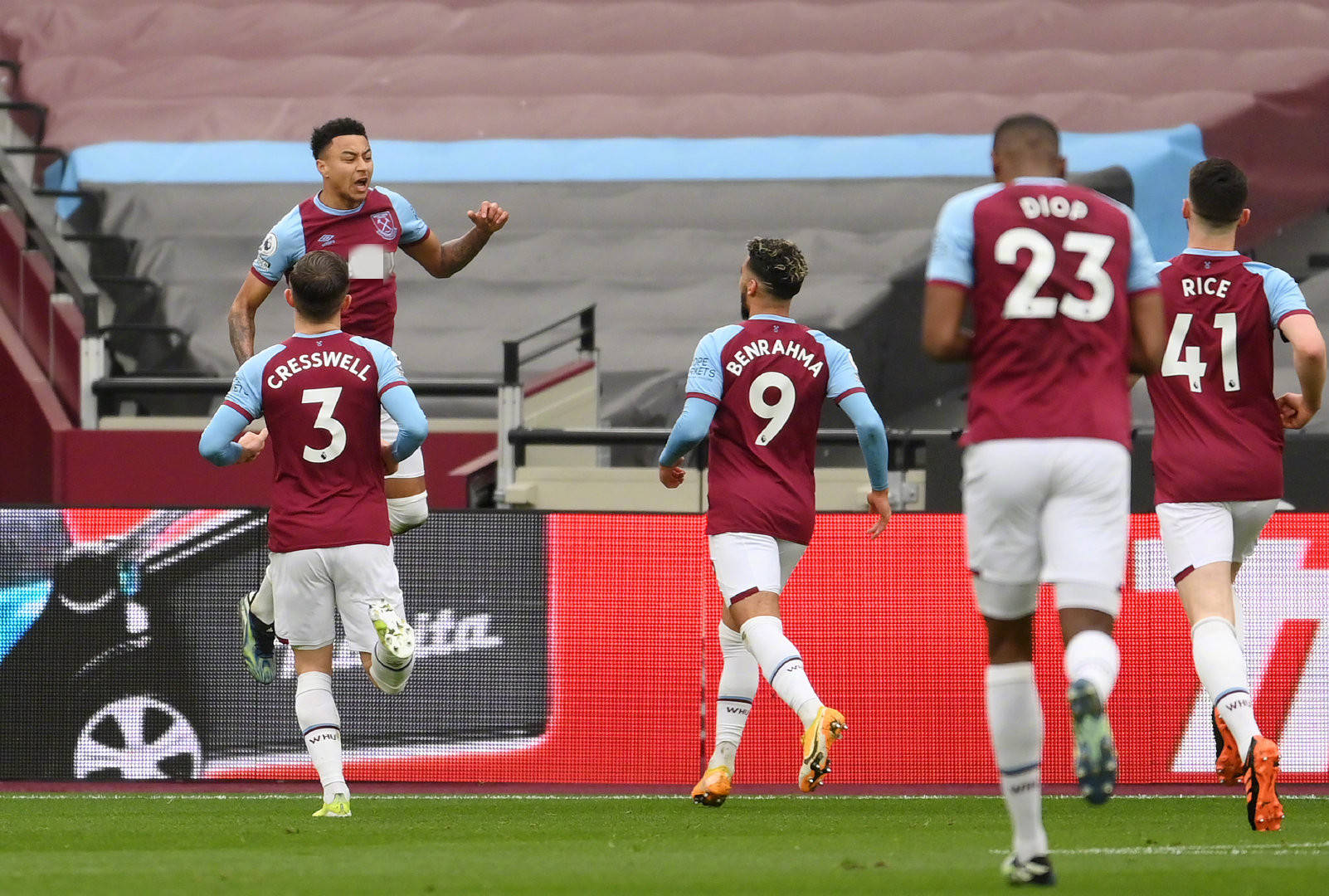 球队往往离 球队往往离